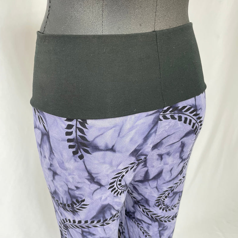 HIKARI／SALE／Karakusa print cropped pants