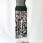 HIKARI／SALE／Karakusa print cropped pants