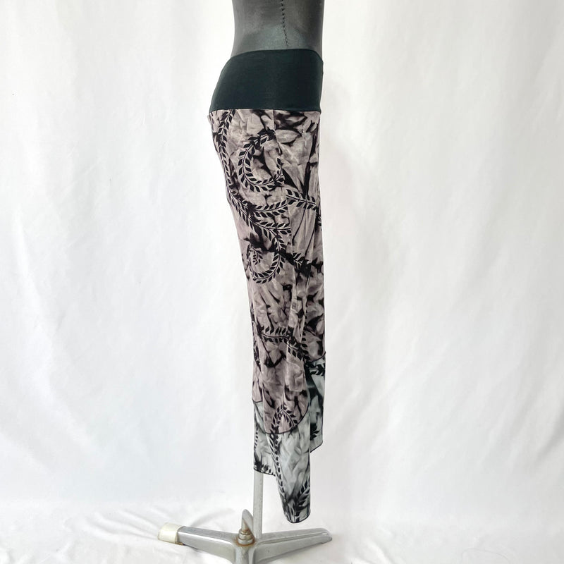 HIKARI／SALE／Karakusa print cropped pants