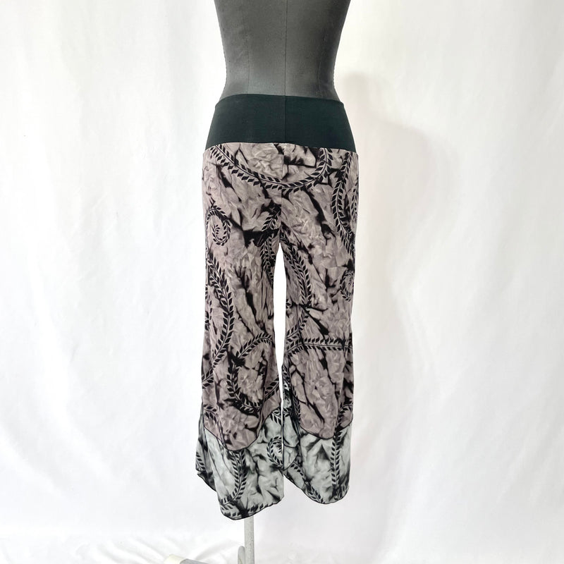 HIKARI／SALE／Karakusa print cropped pants