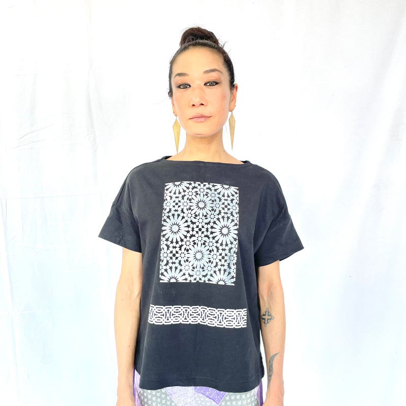 CICADA／Isramic Pettern T-shirt ボートネック／BLACK