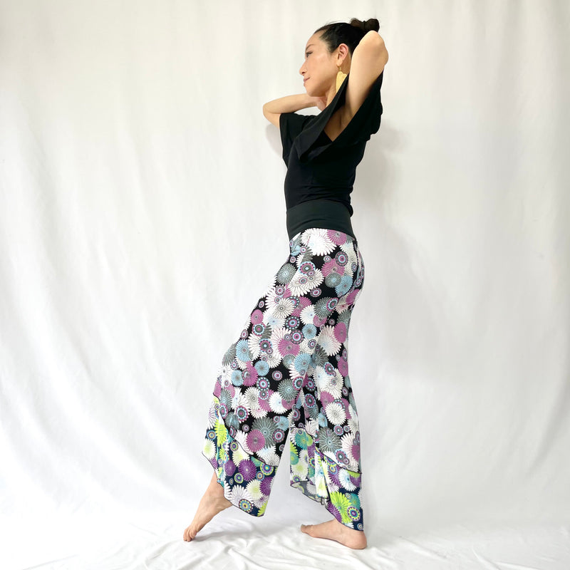 HIKARI／SALE／Daisy print pants