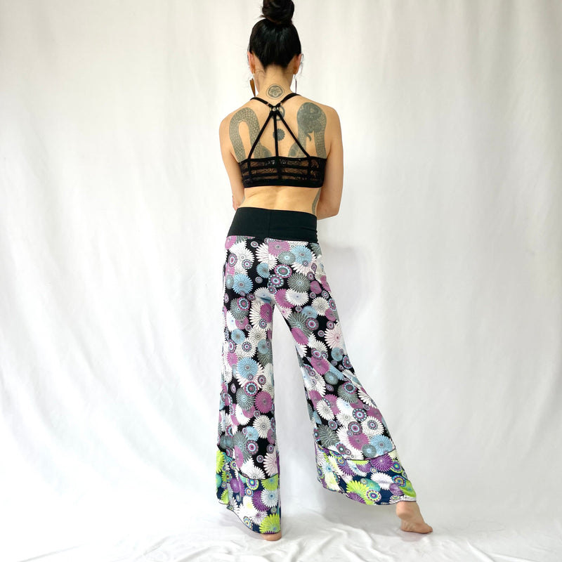 HIKARI／SALE／Daisy print pants