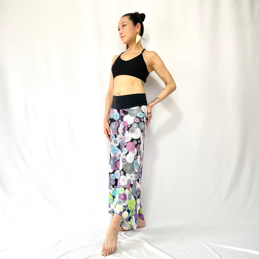 HIKARI／SALE／Daisy print pants