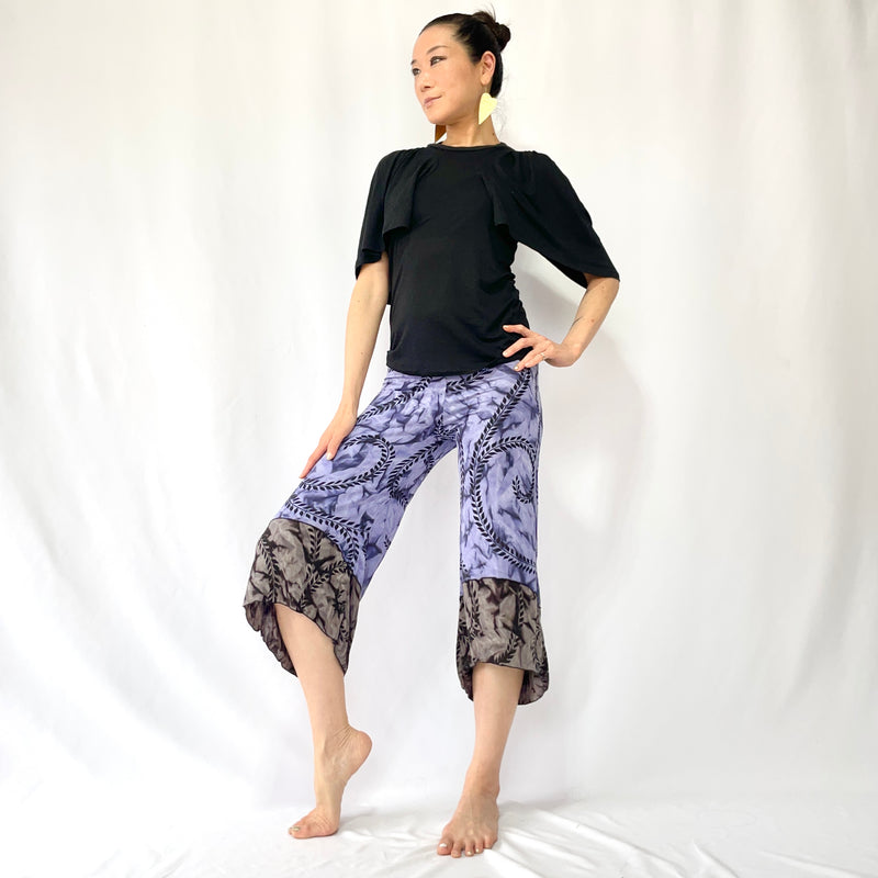 HIKARI／SALE／Karakusa print cropped pants
